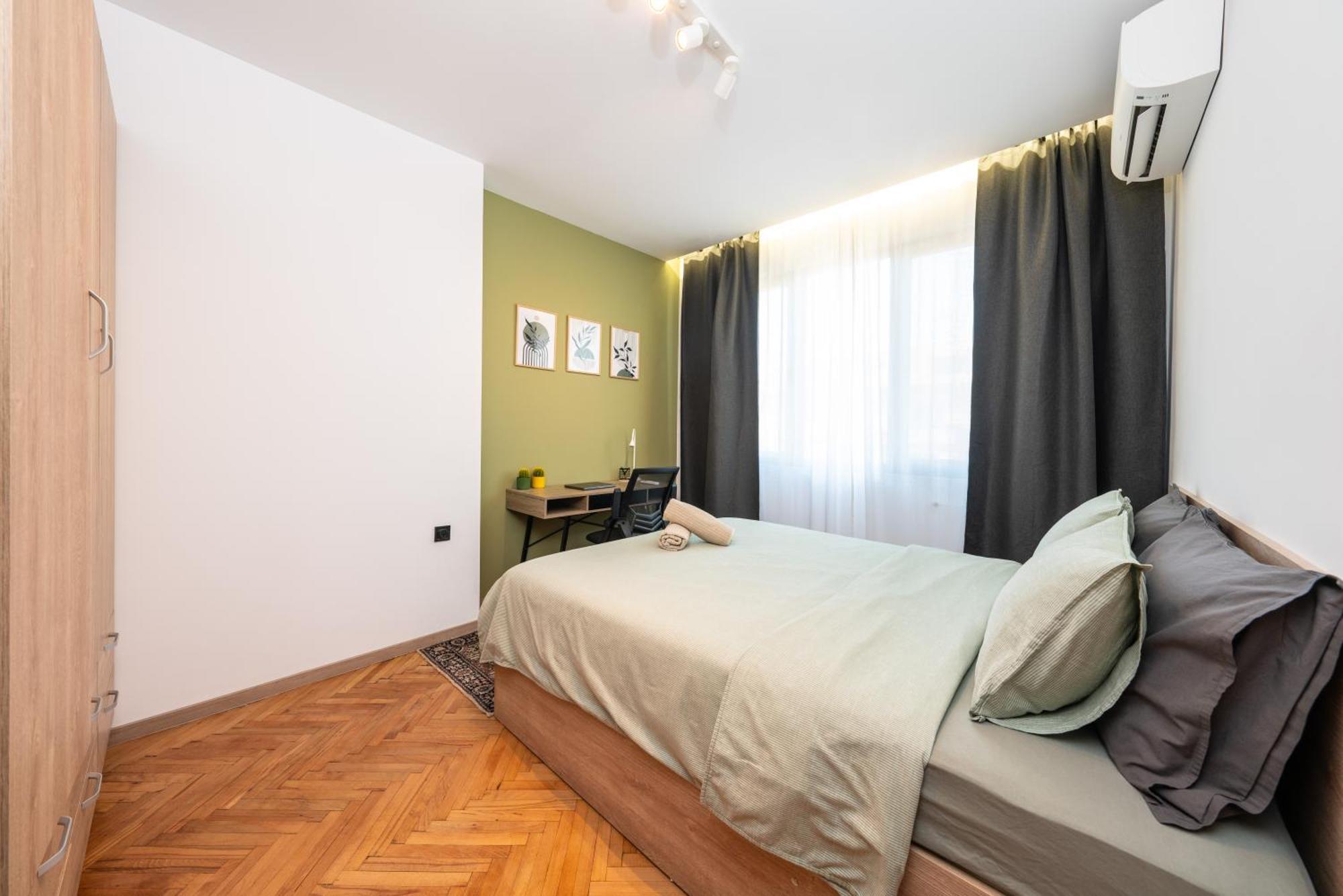 Library Apartemen Sofia